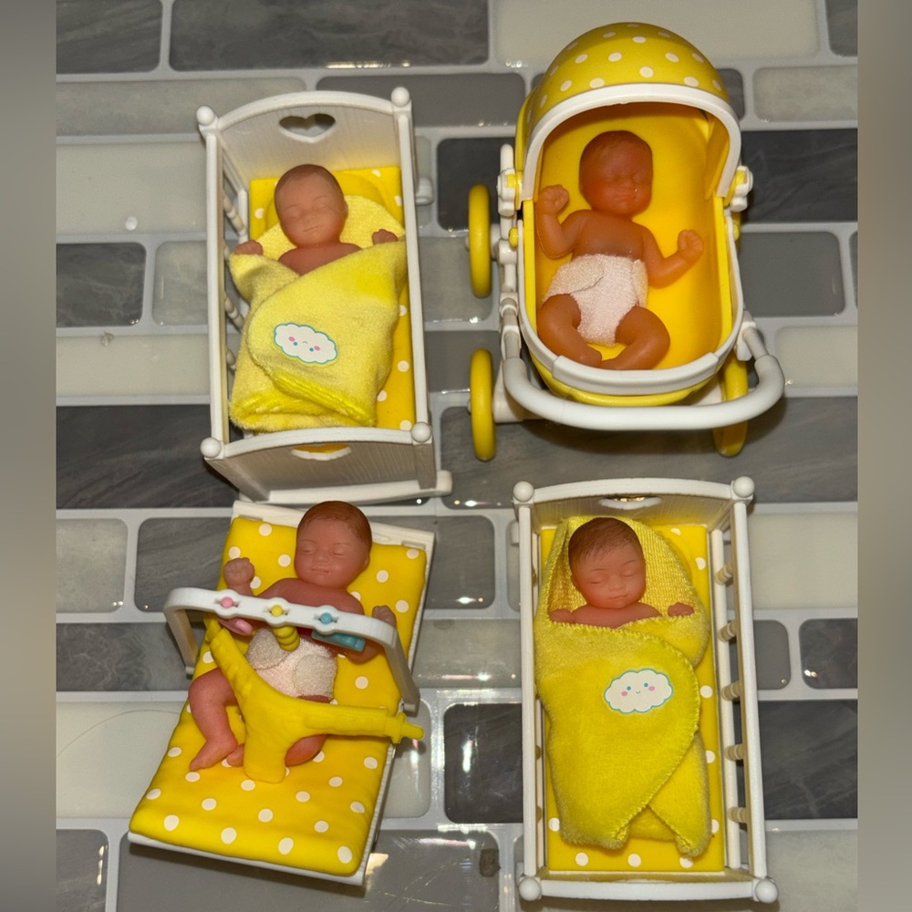Zuru My Mini Baby Series 1 Bundle Yellow
